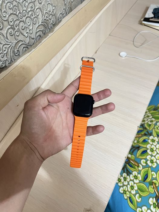 Apple watch 8 series