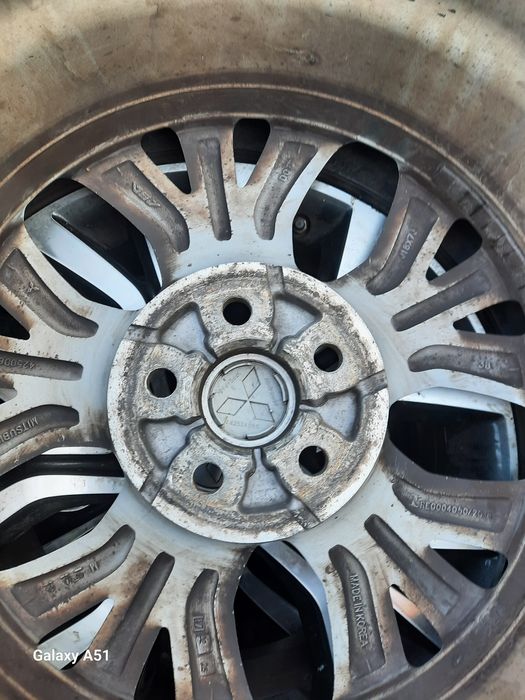 Ляти джанти с гуми за МИЦУБИШИ джип 5×114.3,18цола