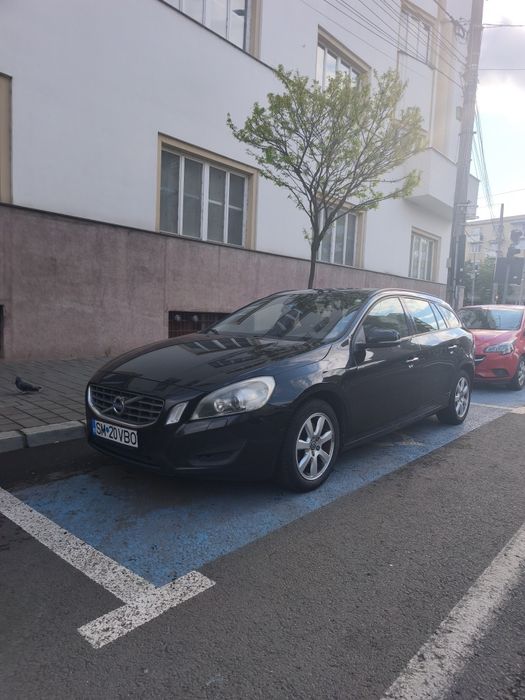 VOLVO V60 2011 — imagine 2