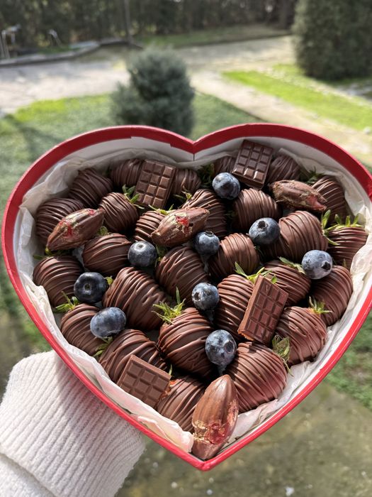 Клубника в шоколаде праздник подарок рамадан