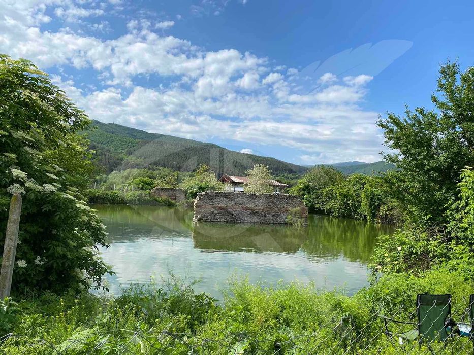 Парцел с развит бизнес+оборудване в Карловско! 54776