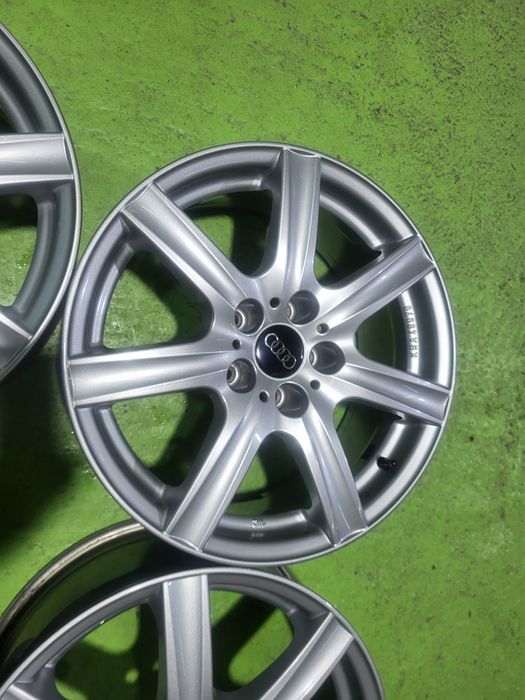 17 5x112 Audi A4 A5 A6 Vw Skoda лети джанти 5х112 ауди