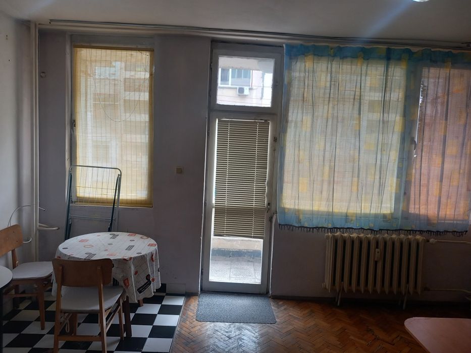 Апартамент под наем