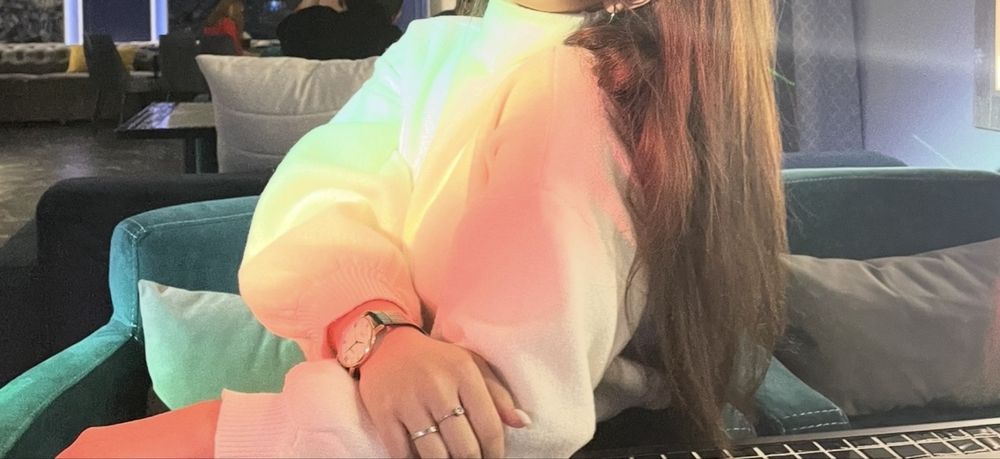 женская кофта-свитер