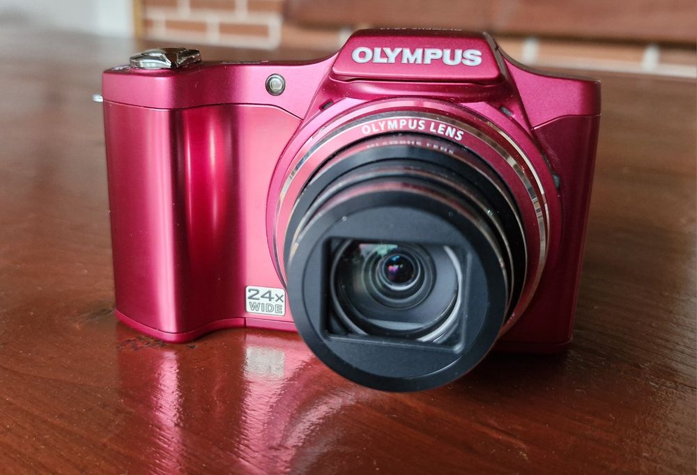 Фотоапарат Olympus SZ-14