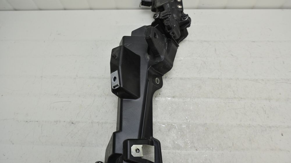 Suport Prindere Cutie Bagaj Spate Dreapta BMW R1200RT / R1250RT 2014