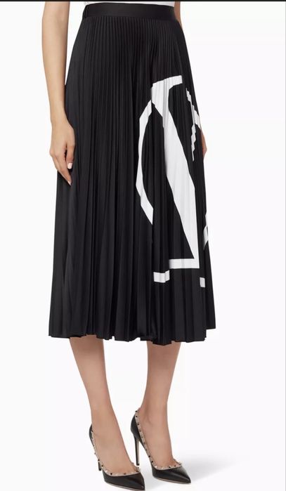 Черна пола Valentino
