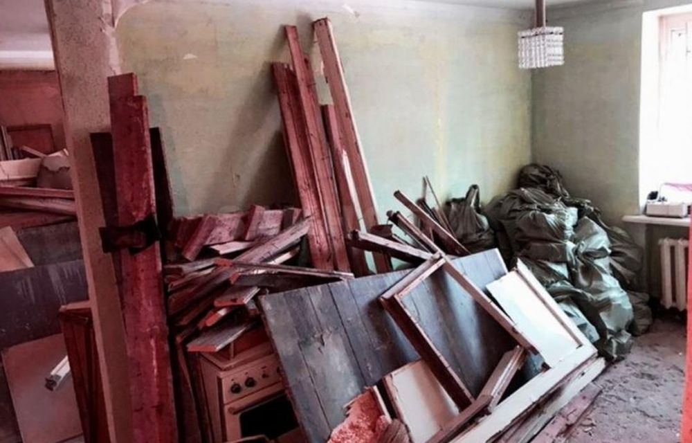 Услуги по вывоз мусора строй отходов хлам из гараж чистим подвалов