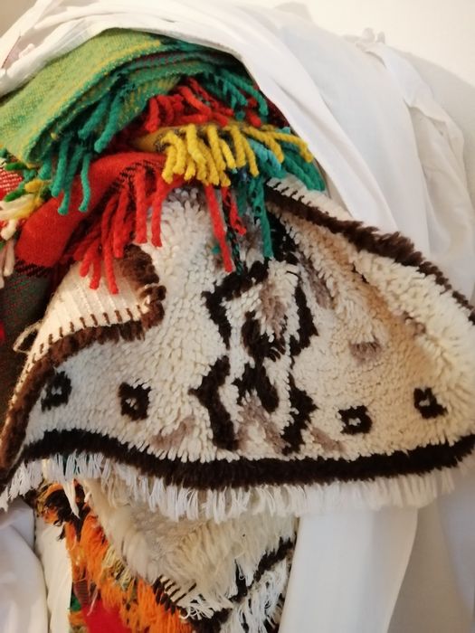 Родопски китеници, черги, одеяла