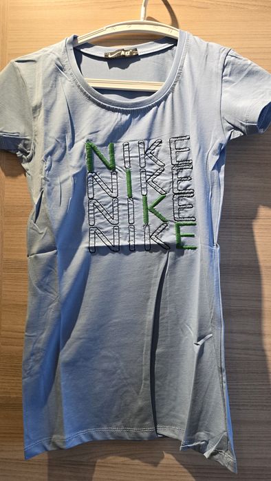 Tricou dama Nike, marime M