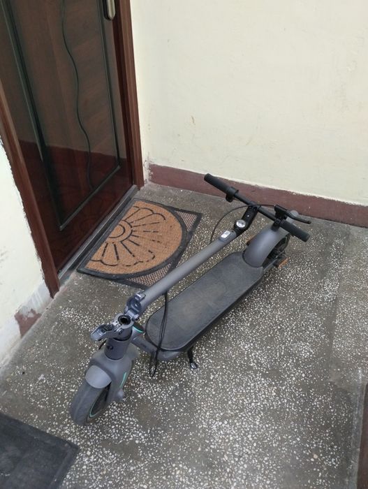 trotineta electrica noua