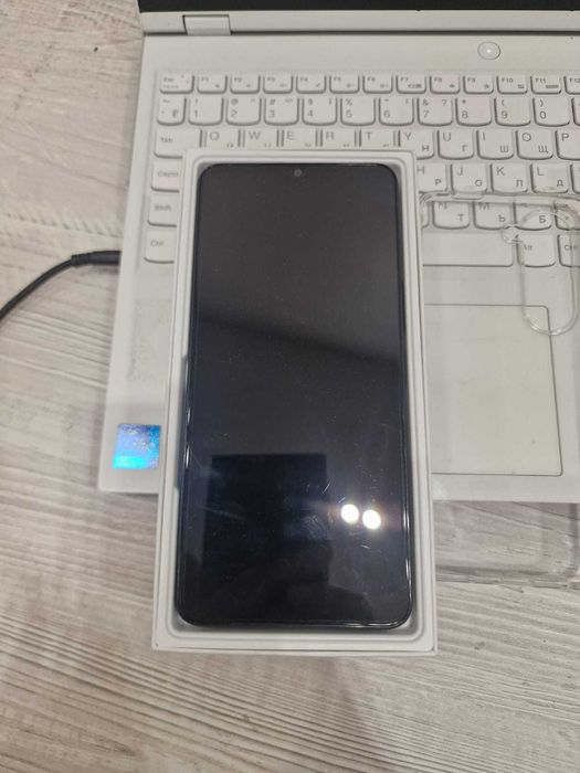 Смартфон Vivo Y04