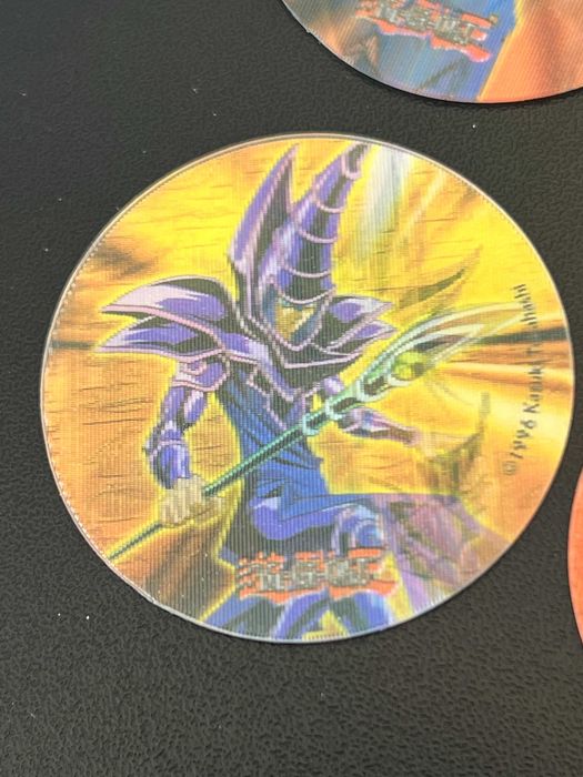 Ретро Yu-Gi-Oh! Boomer Tazos – Колекция от 24 бр. (Ю-Ги-О Погс)