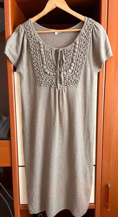 Rochie merino si cashmir maro, bej Marie Lund, fara maneci