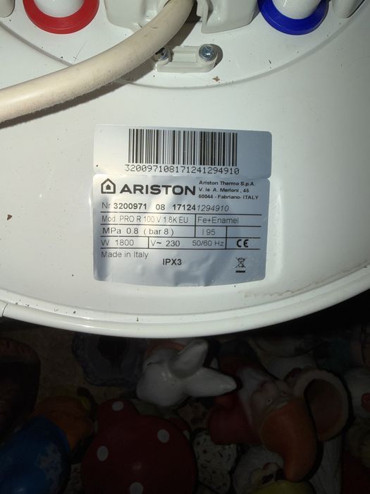 Boiler Ariston.   .
