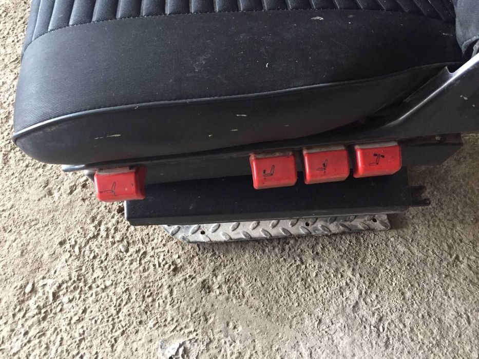 Продаются сидения на грузовик