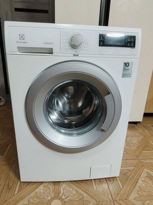 Продам стиральную машинку