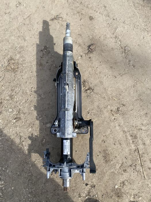 Кормилен прът ЛЯВ ВОЛАН BMW e90,e91,е92 БМВ е90,е91 320d,320i,330d,335