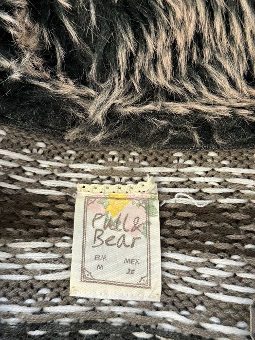 Cardigan cu gluga si blanita artificiala Pull&Bear, masura M