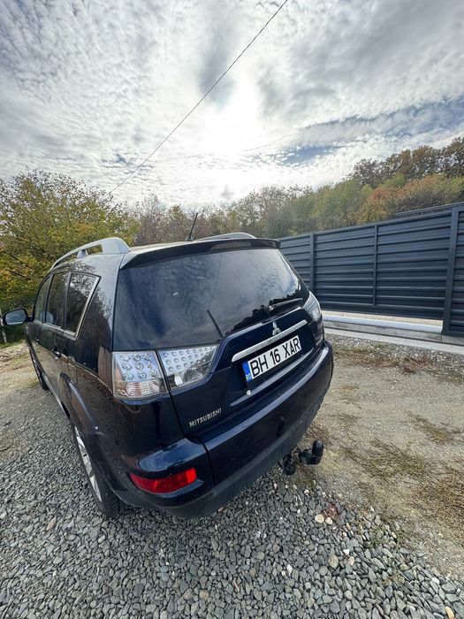 Mitsubishi Outlander 2010