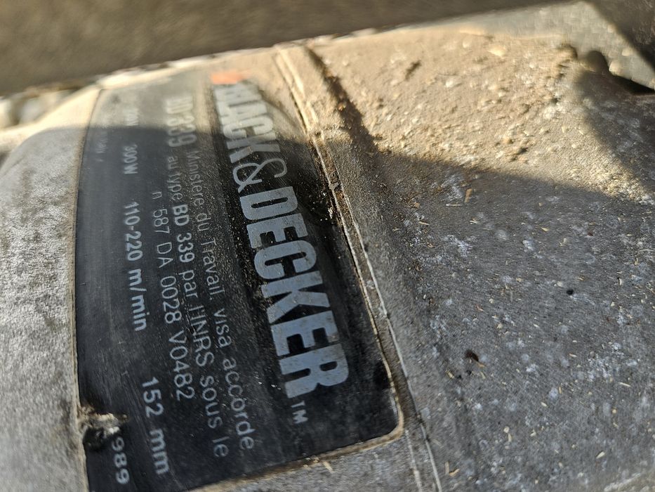 banzic vertical  black decker