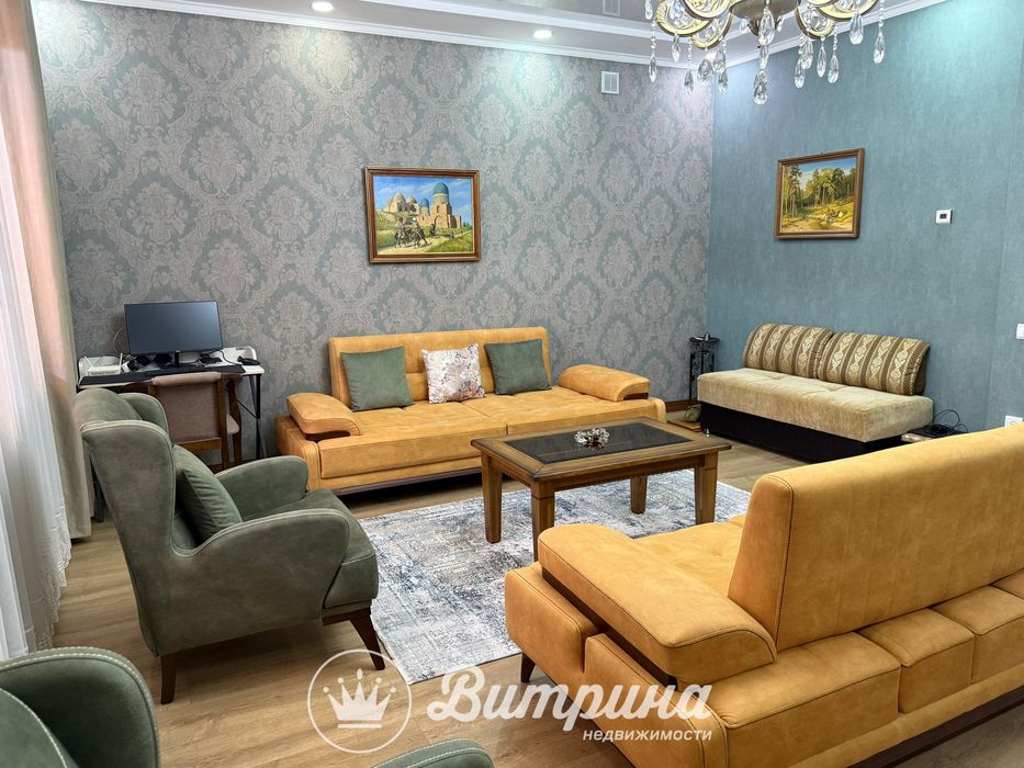 Трёхкомнатный дом, с ремонтом отличная локация