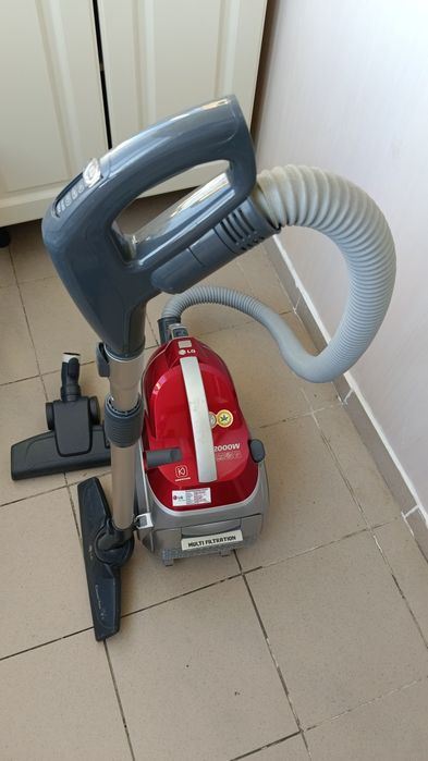 Пылесос LC Kompressor 2000w