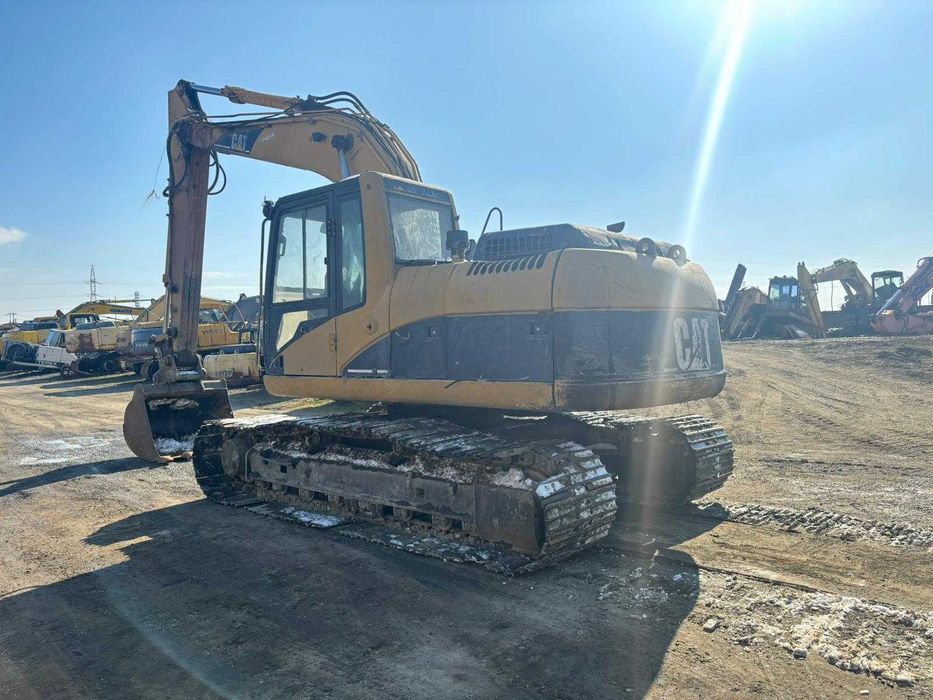Dezmembrez excavator Caterpillar 318C,319C-piese de schimb Caterpillar
