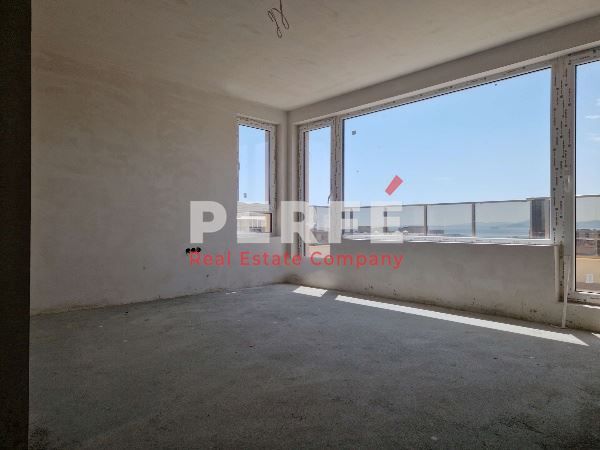 Продава се Тристаен апартамент в Бургас, Сарафово - 91 кв.м за 1642 €/кв.м - Снимка #2