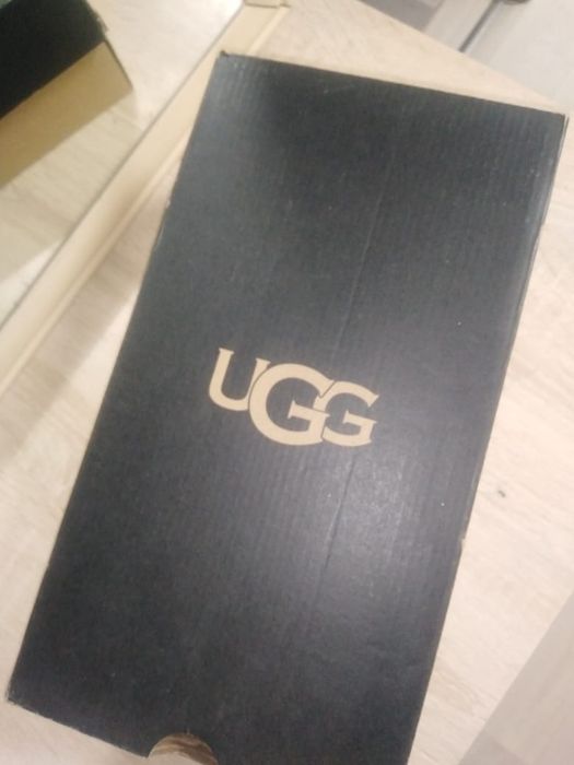 Продам коричневую макасины