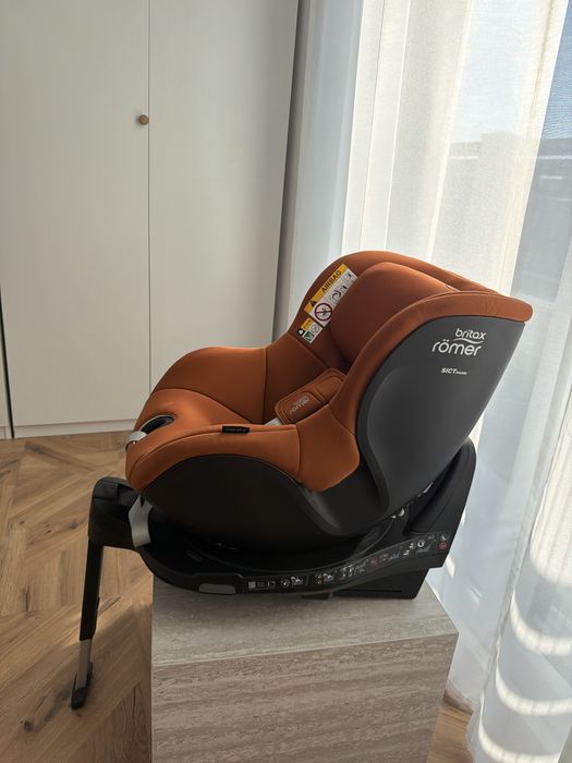 Scaun De baza rotativ 3luni-4 ani, isofix, dualfix 5Z i-size golden cognac