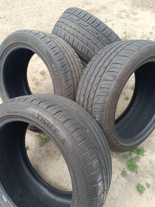 Продам шины летние комплект
