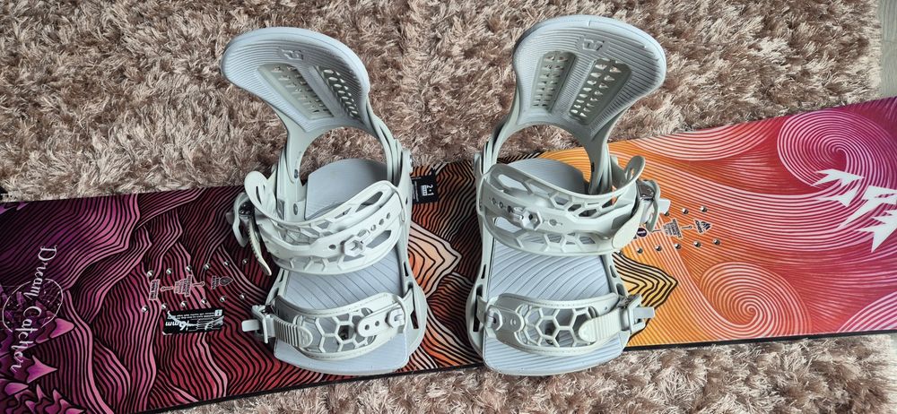 Vand snowboard Jones Dream Catcher- 142cm si legaturi Union  Trilogy M