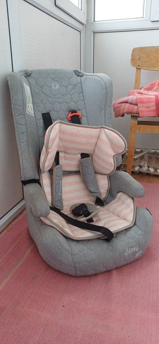 Продаётся детское автокресло.