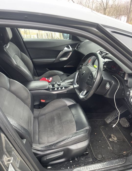 Dezmembrez citroen DS5 2.0 HDI