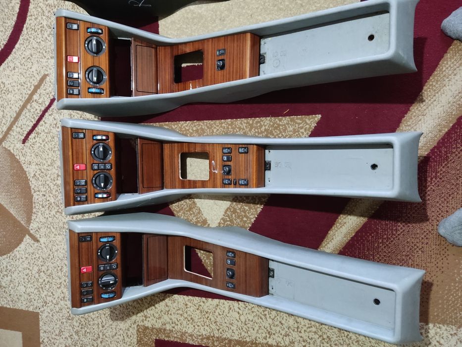 Панель торпеда, борода Мерседес 124 /210