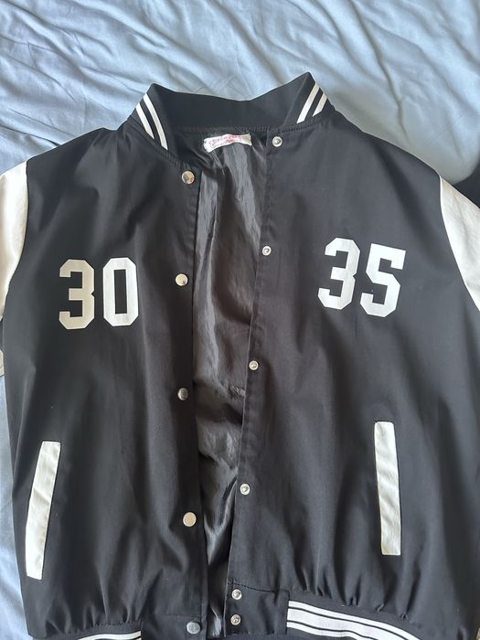 бомбер-ветровка