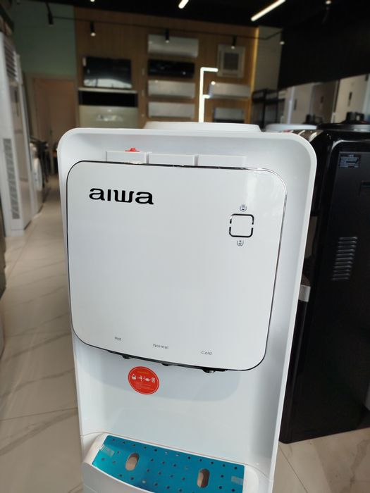 Кулер для воды Aiwa Crystall с холодильником