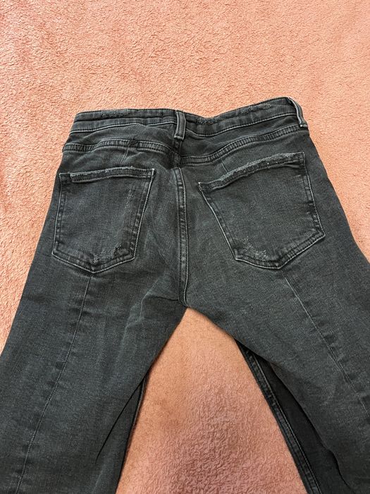 Продавам женски черни дънки