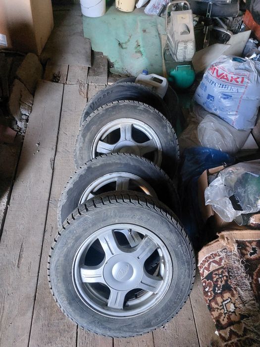 Продам приору универсал люкс.