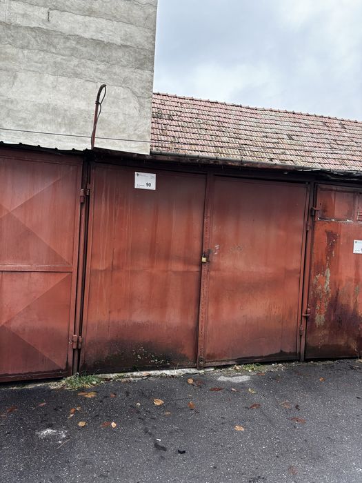Vând garaj in zona Tudor strada Prieteniei