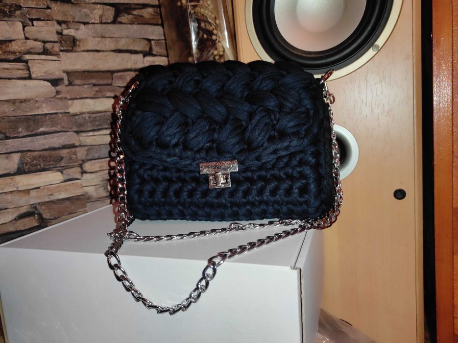 Ръчно изработени дамски чанти