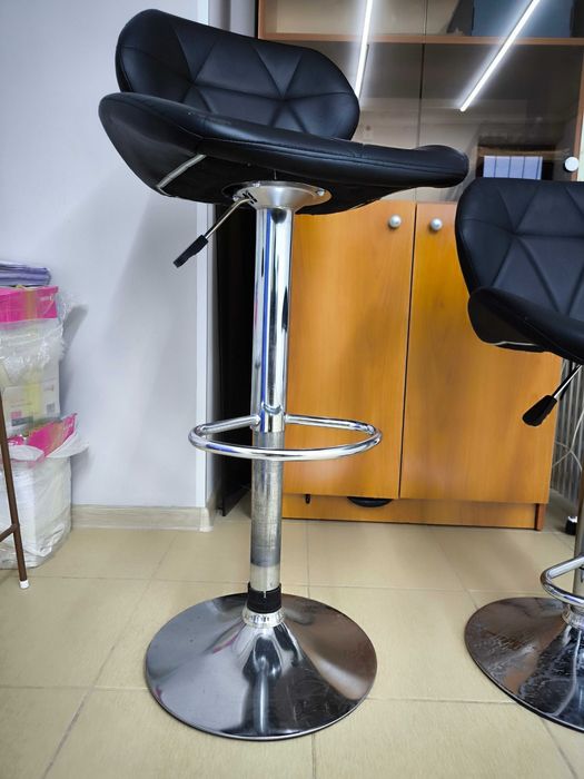 Два барных стула