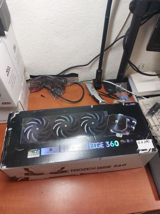 Cooler procesor Thermalright Frozen Edge 360 black nou,open box.