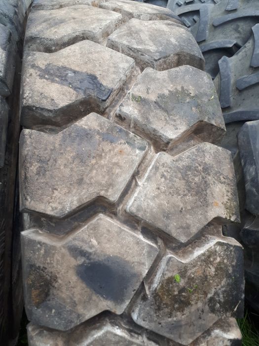 Anvelope Motostivuitor 12,00R20