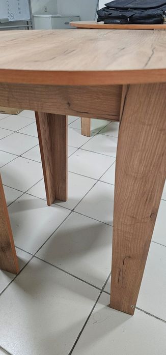 Продам 3 круглых стола
