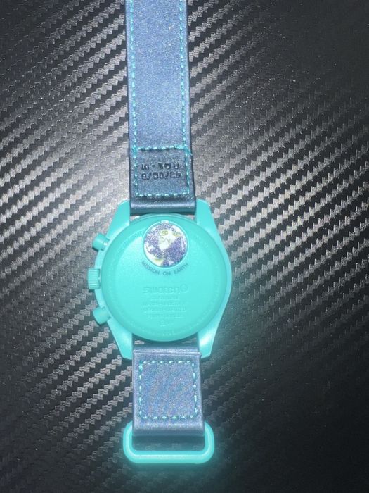 Omega X Swatch Moonswatch mission to earth Polar Lights
