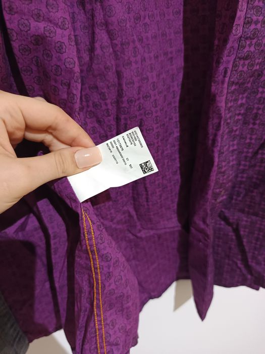 Cămașă mov Boss bărbătească XL . Impecabila