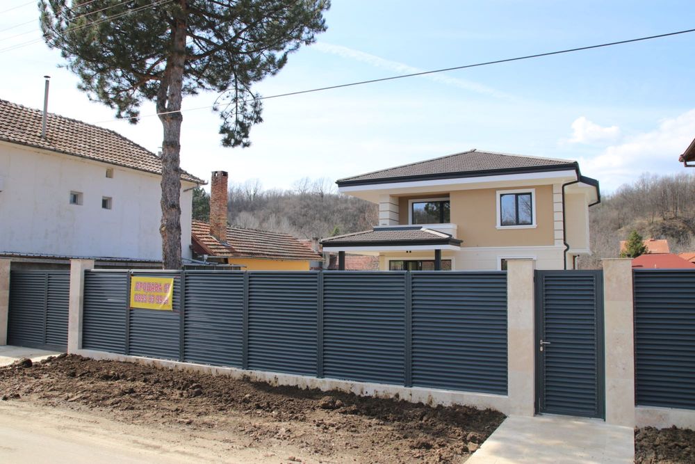 Продава се Къща в с. Нацовци, Област Велико Търново - 190 кв.м за 722 €/кв.м - Снимка #11