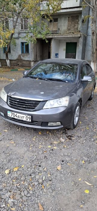 Джили Эмгранд 2012г